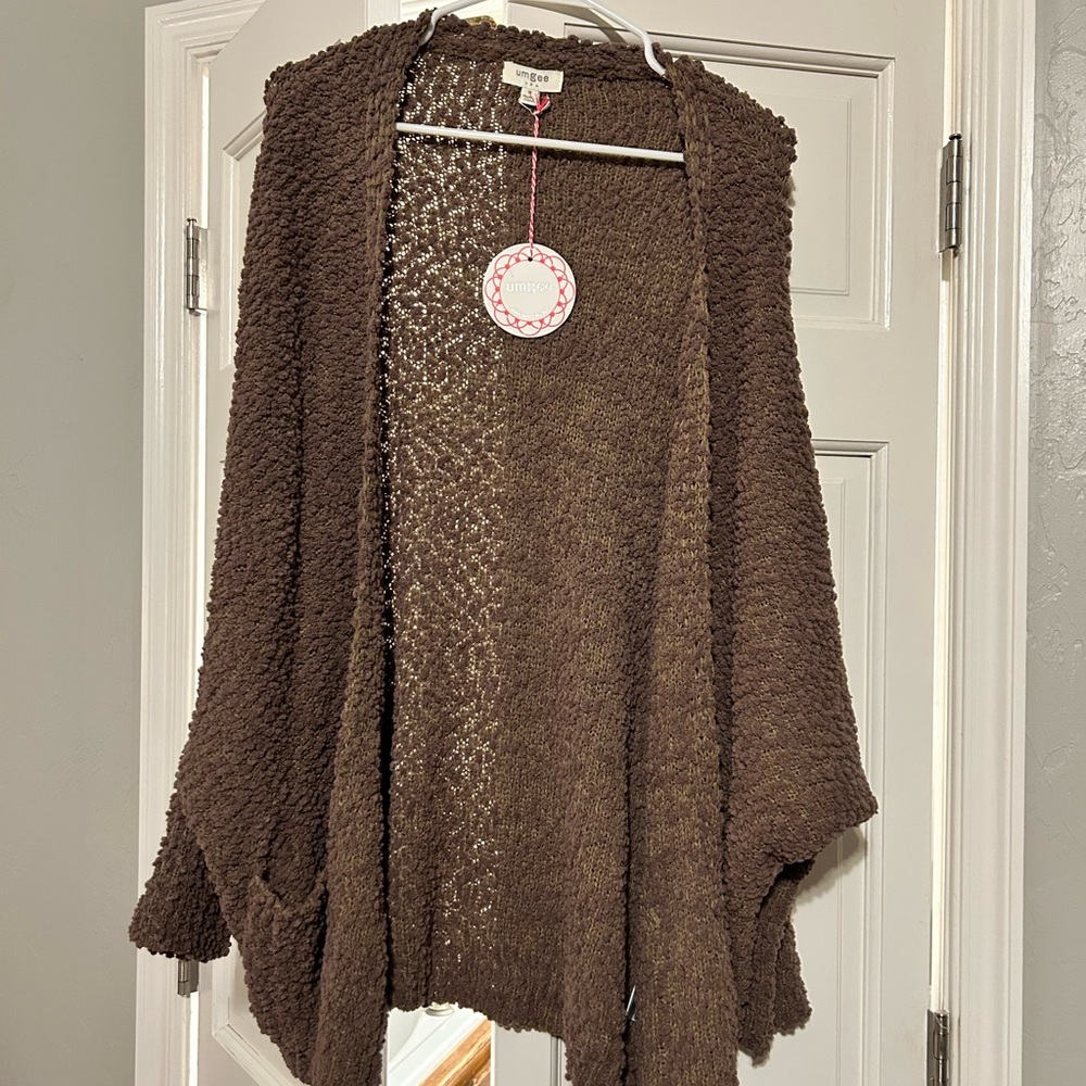 NWT Umgee Brown sweater